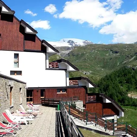 Cervinia Due Ξενοδοχείο με διαμερίσματα *